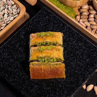 Fıstıklı Kaymaklı Badayıf